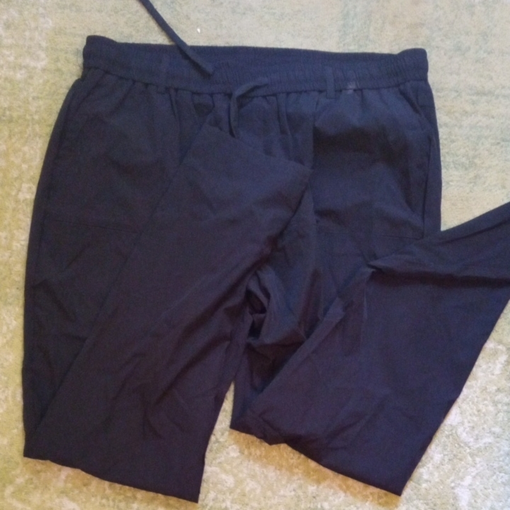 Black Joggers with Elastic Waistband and Soft Fabric